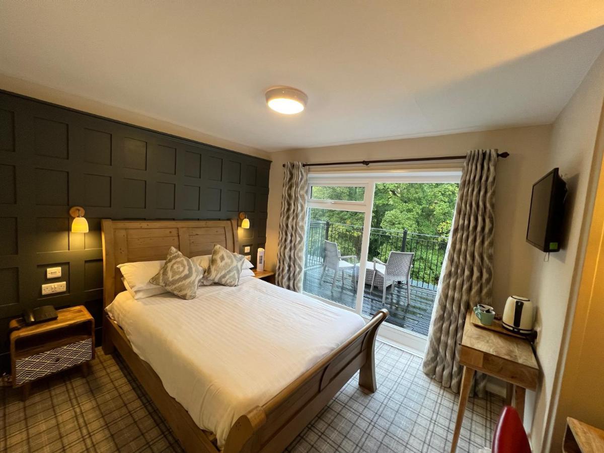 The Chainbridge Hotel Llangollen Extérieur photo