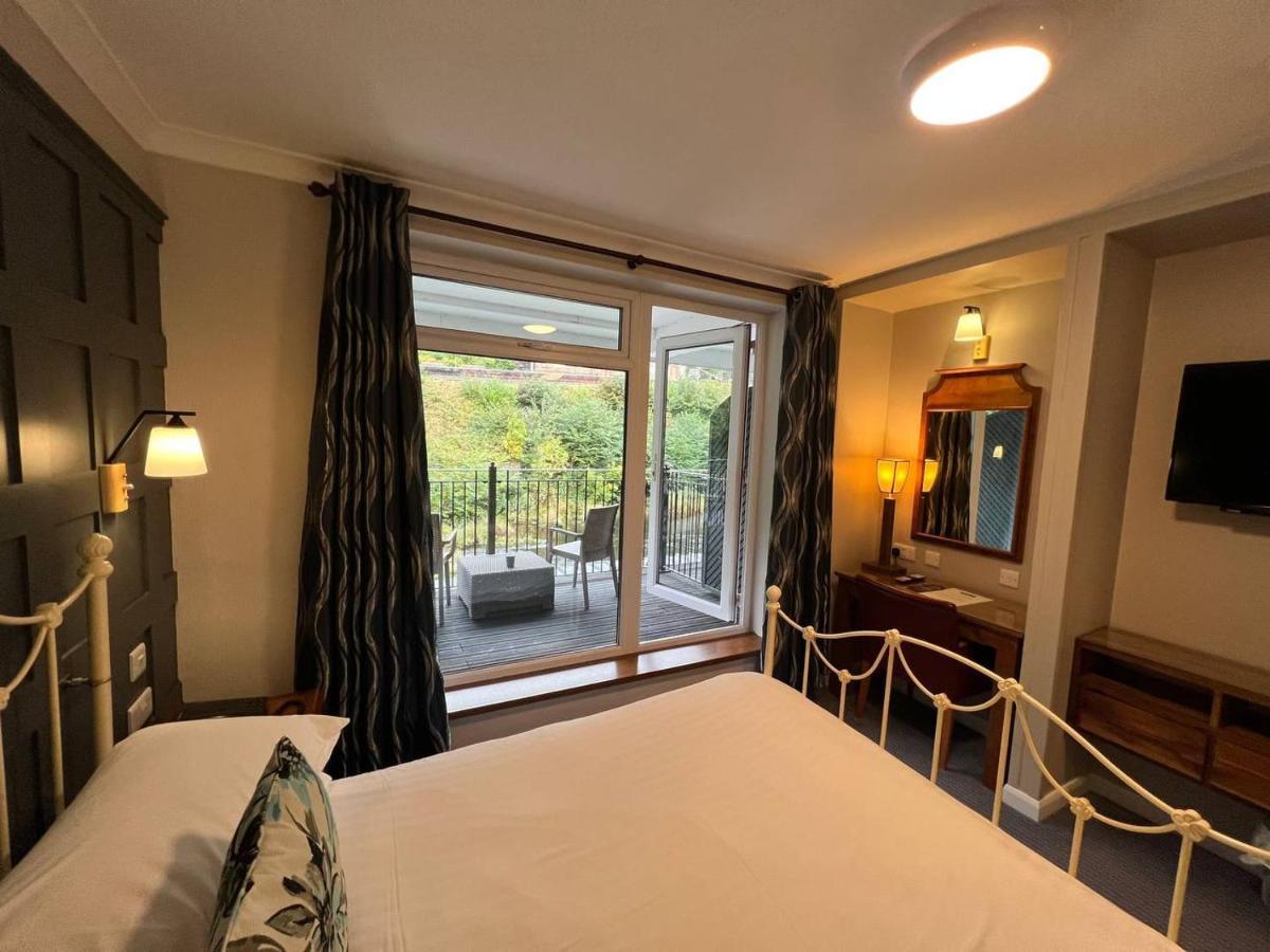 The Chainbridge Hotel Llangollen Extérieur photo