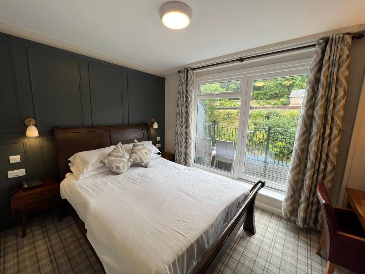 The Chainbridge Hotel Llangollen Extérieur photo