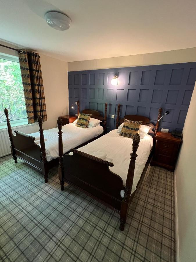 The Chainbridge Hotel Llangollen Extérieur photo